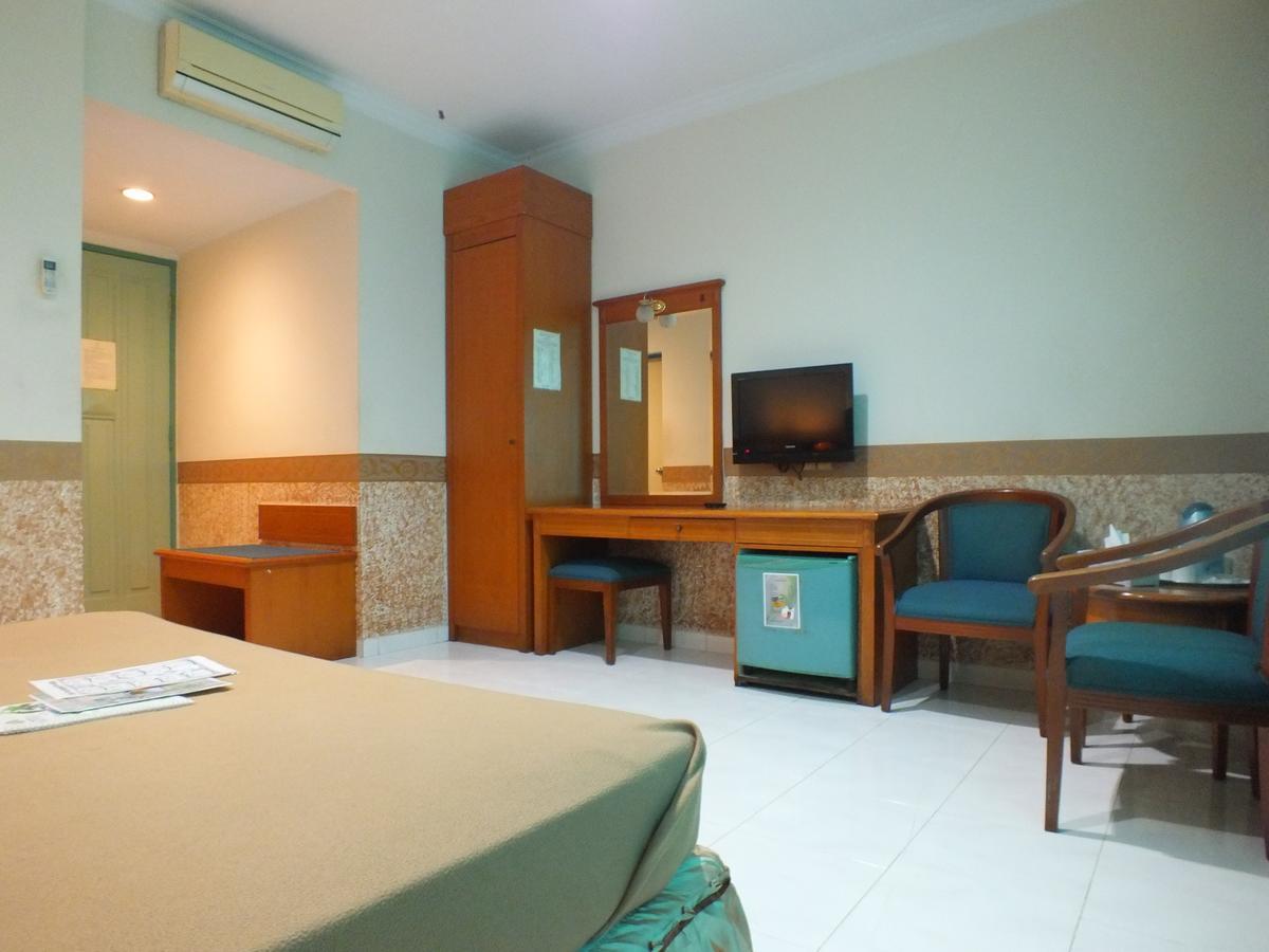 Hotel Puri Kwitang Jakarta Exterior foto