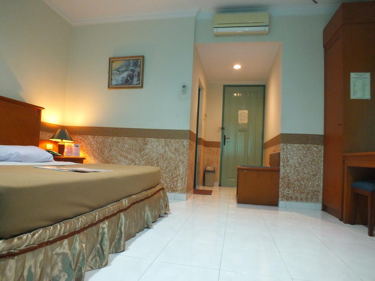 Hotel Puri Kwitang Jakarta Exterior foto
